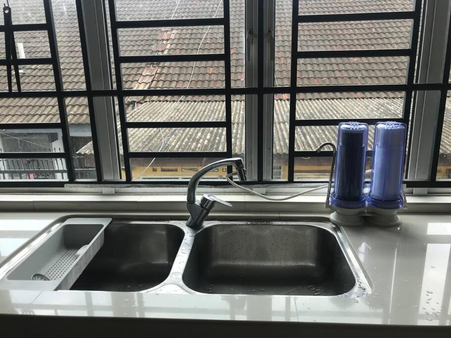 Terrace House Near Stulang Laut Ciq Midvalley Ksl For 7Pax ジョホールバル エクステリア 写真